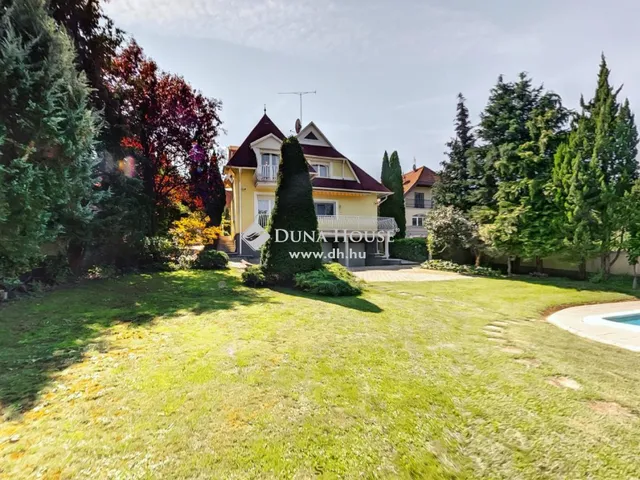 Eladó ház Budapest II. kerület, Budaliget 300 nm