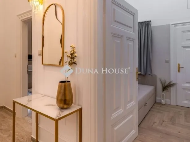 Eladó lakás Budapest V. kerület, Belváros 59 nm
