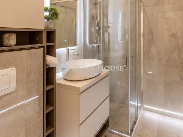 Eladó lakás Budapest V. kerület, Belváros 59 nm