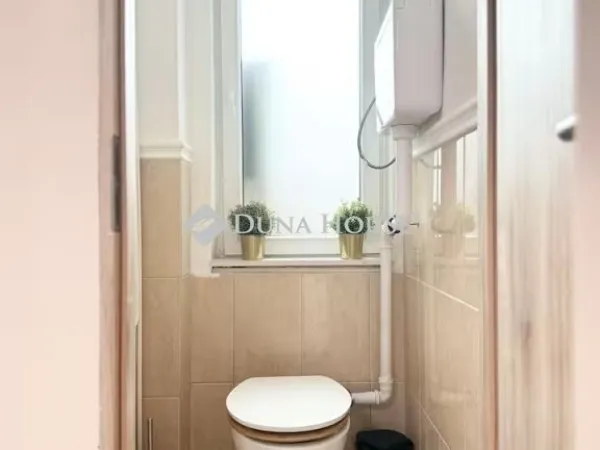 Eladó lakás Budapest VI. kerület, Nagykörúton belüli terület 59 nm