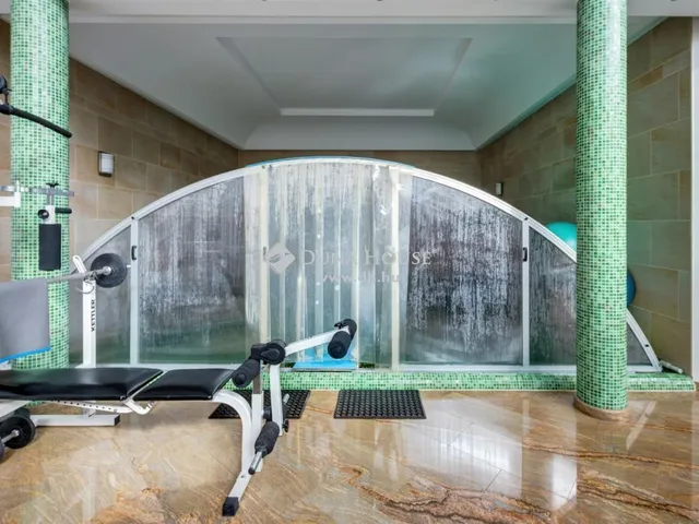 Eladó ház Budapest XII. kerület, Farkasvölgy 550 nm