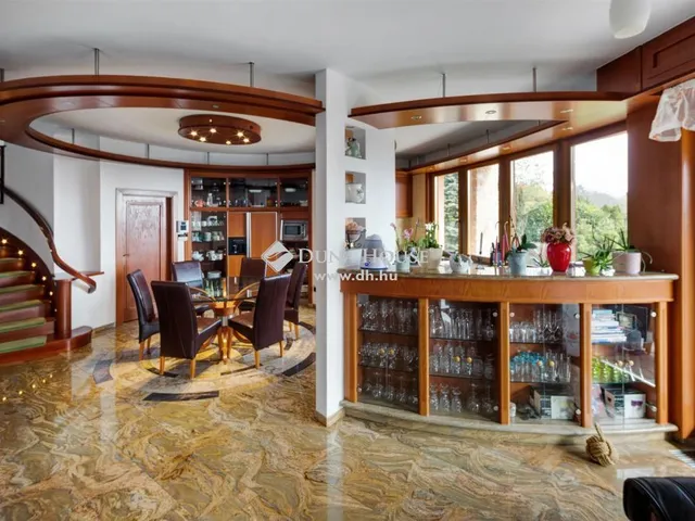 Eladó ház Budapest XII. kerület, Farkasvölgy 550 nm