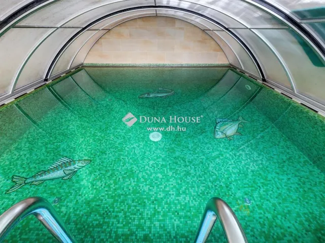 Eladó ház Budapest XII. kerület, Farkasvölgy 550 nm
