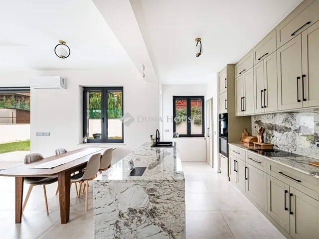 Eladó ház Leányfalu 120 nm