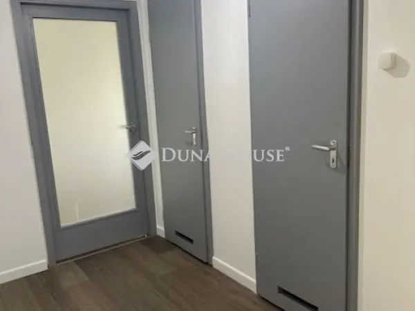 Eladó lakás Budapest XV. kerület 69 nm