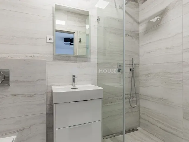 Eladó lakás Budapest XIII. kerület, Angyalföld 116 nm