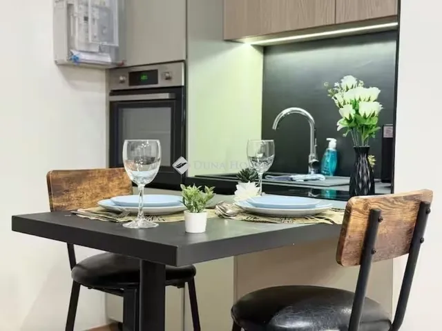 Eladó lakás Budapest VI. kerület, Nagykörúton kívüli terület 25 nm