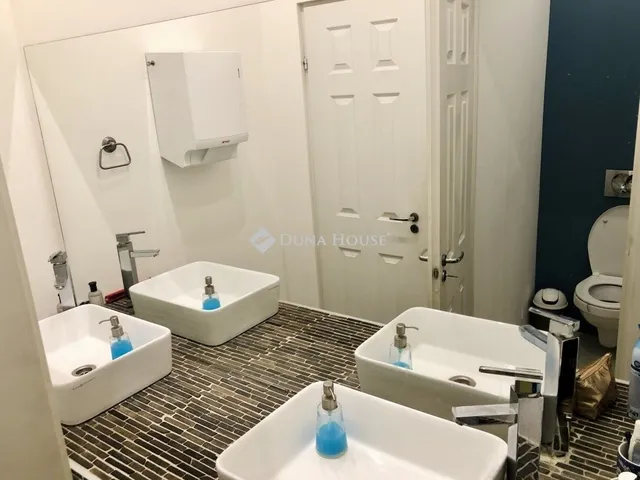 Eladó kereskedelmi és ipari ingatlan Budapest XIII. kerület, Vizafogó 118 nm