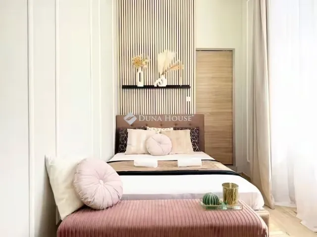 Eladó lakás Budapest VI. kerület, Nagykörúton kívüli terület 72 nm