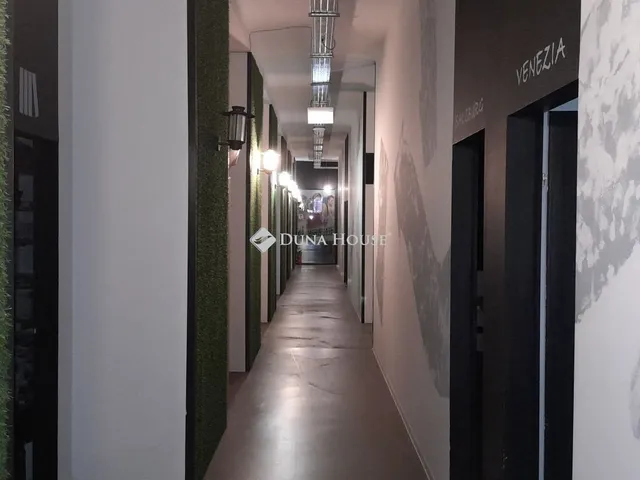 Eladó kereskedelmi és ipari ingatlan Budapest XIII. kerület, Újlipótváros 450 nm