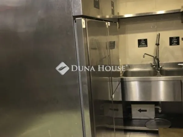 Eladó kereskedelmi és ipari ingatlan Budapest XIII. kerület, Újlipótváros 120 nm