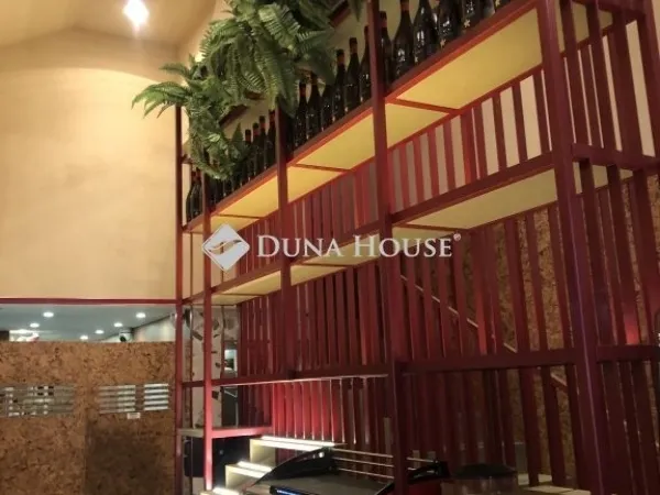 Eladó kereskedelmi és ipari ingatlan Budapest XIII. kerület, Újlipótváros 120 nm