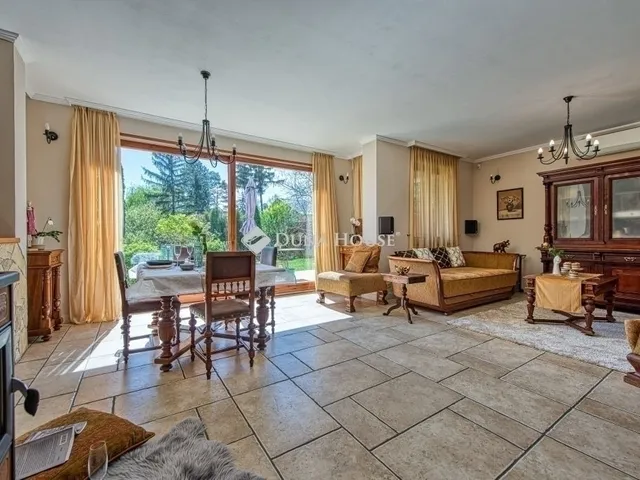 Eladó ház Szentendre 210 nm