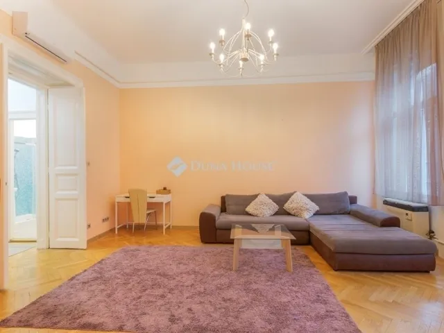 Eladó lakás Budapest VII. kerület 67 nm