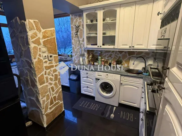 Eladó ház Leányfalu 97 nm