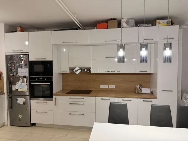 Eladó lakás Budapest IV. kerület 69 nm