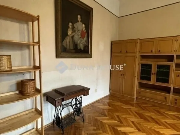 Eladó lakás Budapest VI. kerület 99 nm