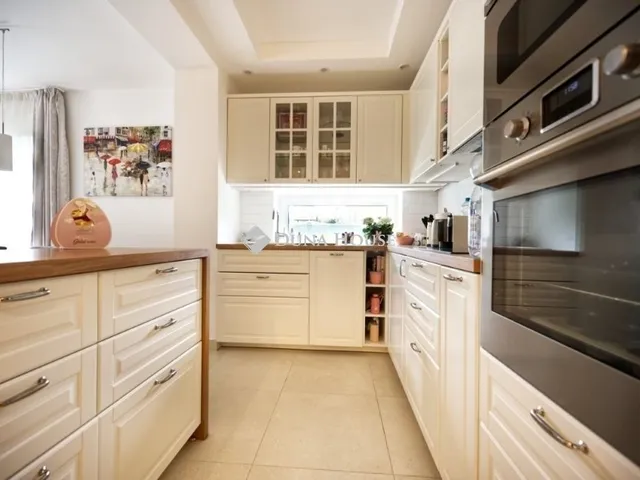 Eladó lakás Törökbálint 104 nm