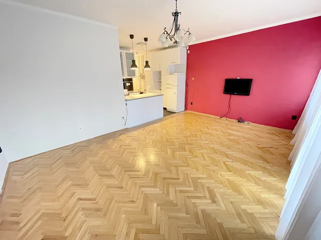 Kiadó lakás Budapest II. kerület, Vérhalom, Cimbalom utca 70 nm