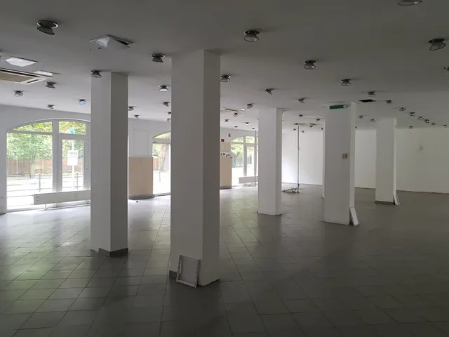 Eladó kereskedelmi és ipari ingatlan Nagyatád 255 nm