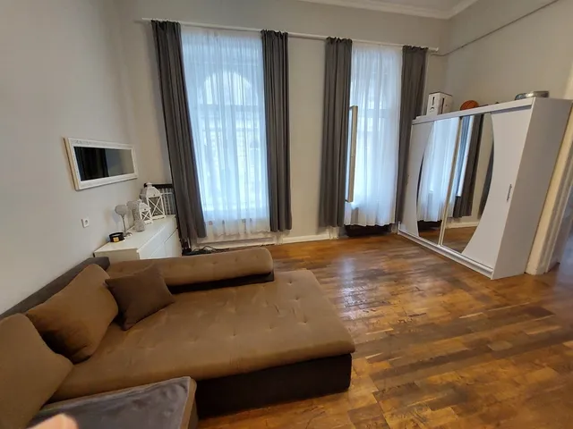 Eladó lakás Budapest VII. kerület 80 nm
