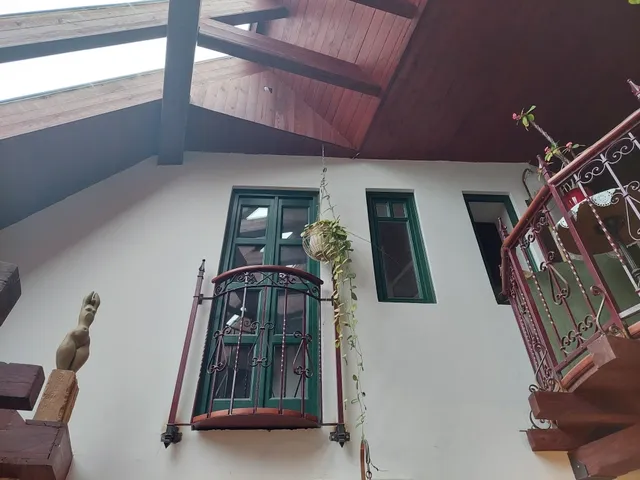 Eladó ház Budapest III. kerület, Aranyhegy 263 nm