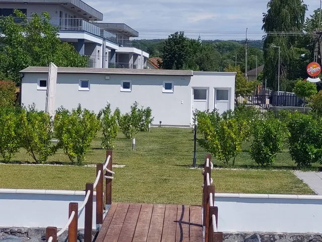 Eladó lakás Szántód 114 nm