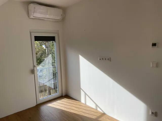 Eladó lakás Balatonszárszó 104 nm