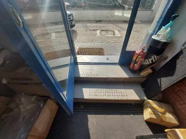 Eladó kereskedelmi és ipari ingatlan Budapest XIV. kerület 29 nm