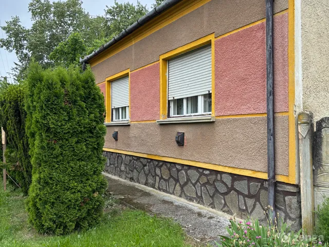 Eladó ház Tompaládony 95 nm