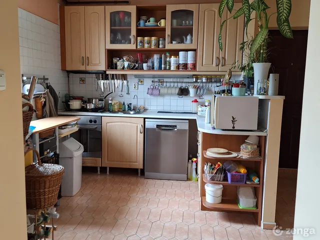 Eladó lakás Szeged, Alsóváros 72 nm