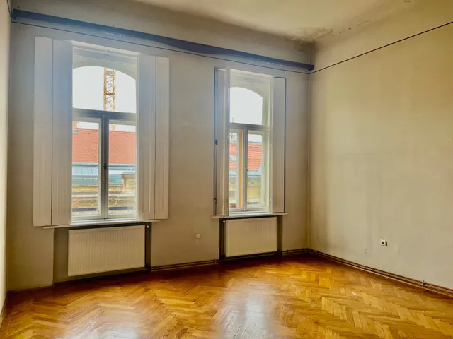 Eladó lakás Budapest VI. kerület, Nagykörúton belüli terület 51 nm