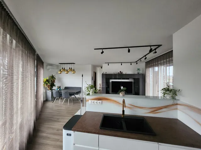 Eladó lakás Budapest XXI. kerület, Csepel Belváros 97 nm