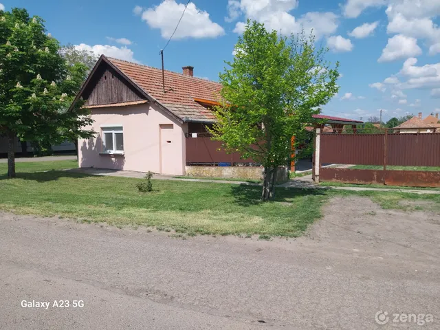 Eladó ház Köröstarcsa 70 nm