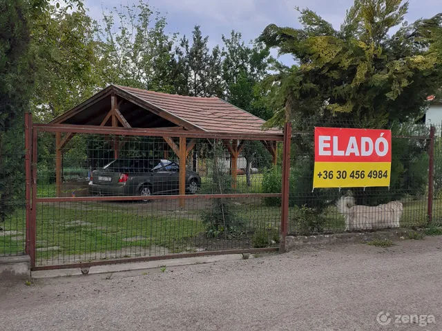Eladó telek Palotás 1500 nm