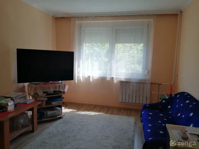 Eladó lakás Győr, Adyváros 49 nm