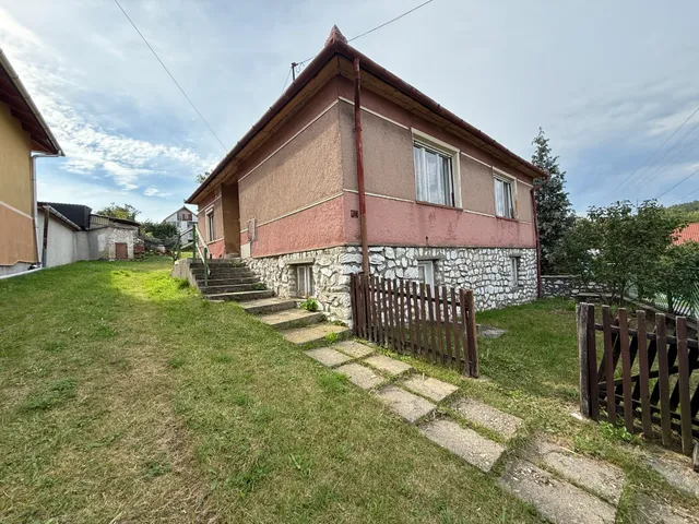 Eladó ház Bükkszentkereszt 80 nm