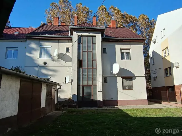 Eladó lakás Győr, Révfalu 58 nm