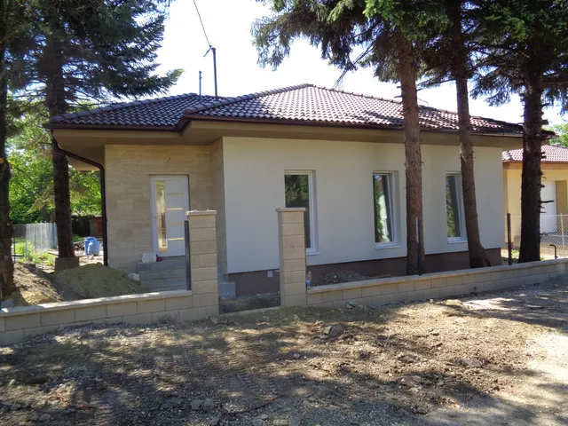 Eladó ház Érd 67 nm
