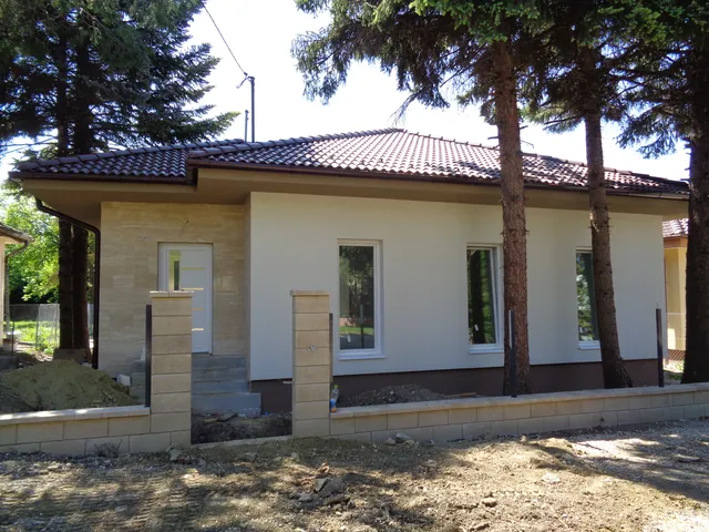 Eladó ház Érd, 127 67 nm
