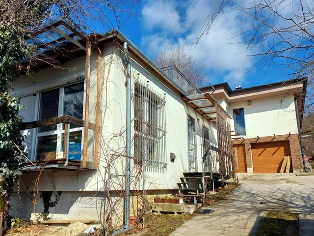 Eladó ház Biatorbágy, Iharos, Naphegy köz 48 nm