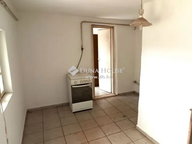 Eladó mezőgazdasági ingatlan Tiszakécske 71 nm