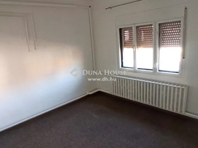 Eladó mezőgazdasági ingatlan Tiszakécske 71 nm