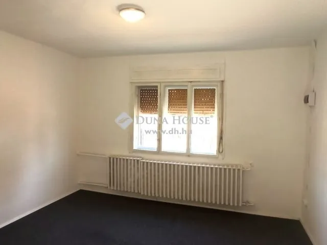 Eladó mezőgazdasági ingatlan Tiszakécske 71 nm