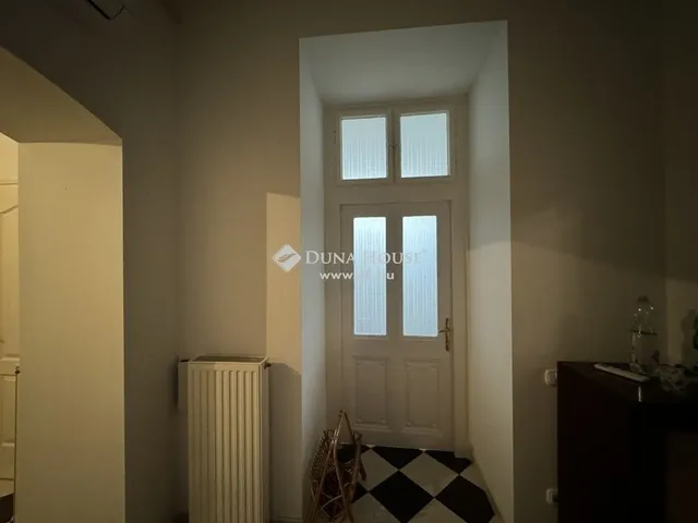 Eladó lakás Kecskemét, Belváros 90 nm