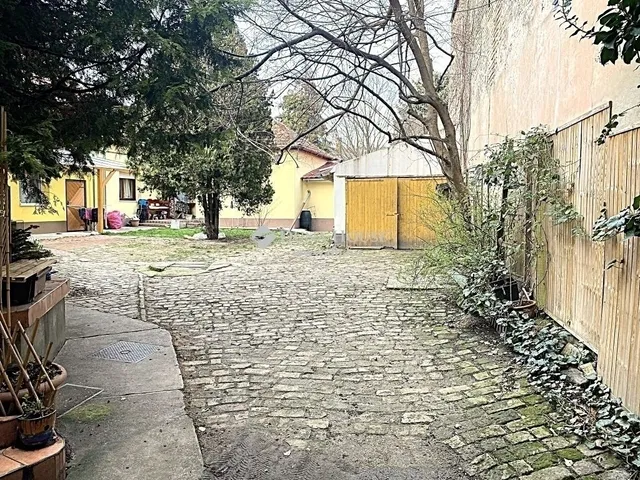Eladó ház Kecskemét 26 nm
