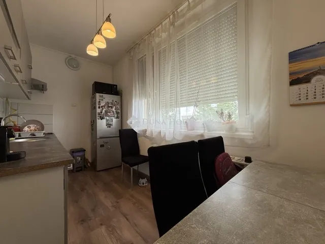 Eladó lakás Kecskemét 61 nm