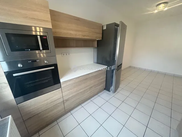 Kiadó ház Kecskemét 125 nm
