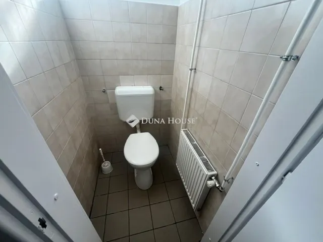Kiadó ház Kecskemét 125 nm
