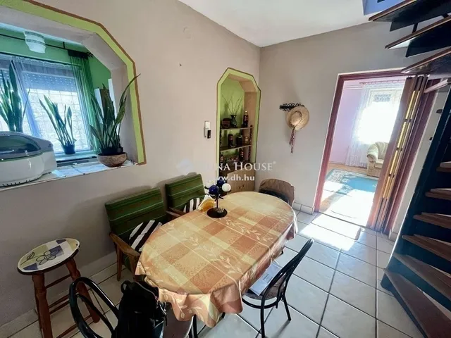 Eladó ház Kecskemét, Felsőszéktó 94 nm